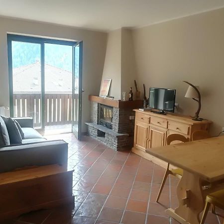 Apartmán Rele B Temù Exteriér fotografie