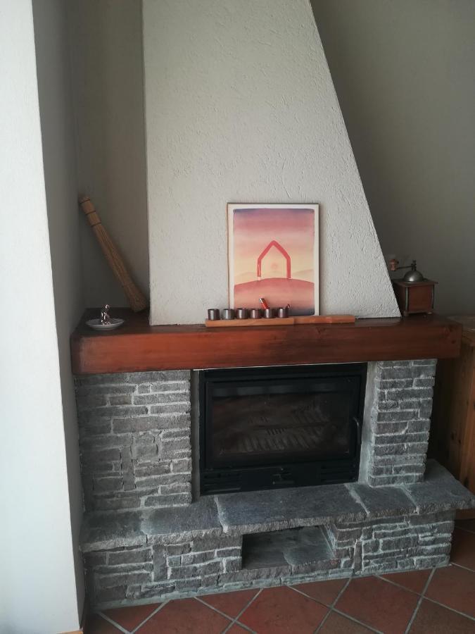 Apartmán Rele B Temù Exteriér fotografie