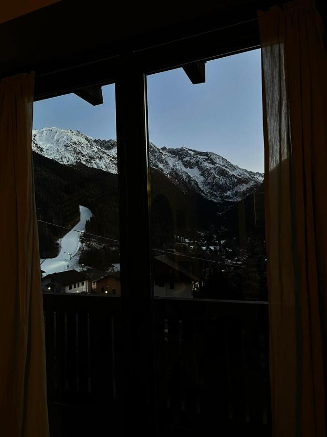 Apartmán Rele B Temù Exteriér fotografie