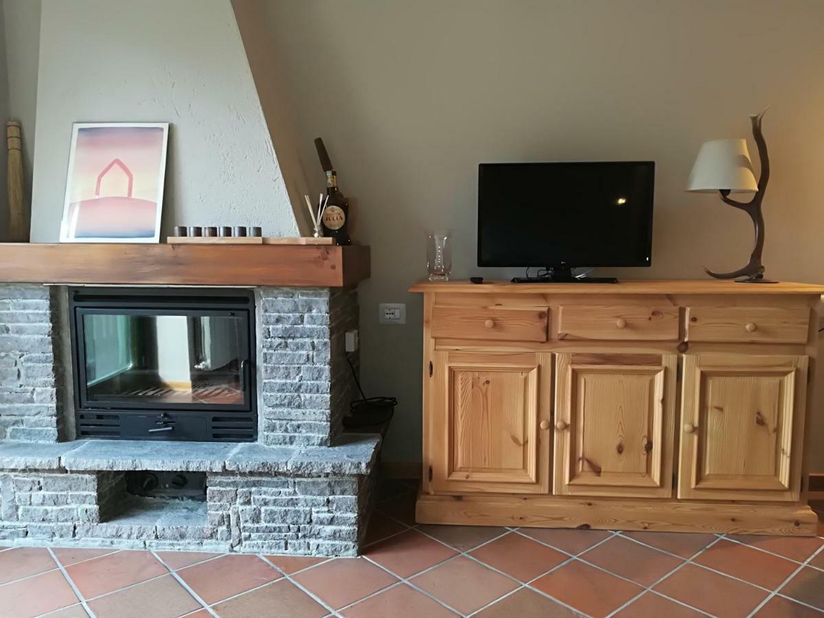 Apartmán Rele B Temù Exteriér fotografie